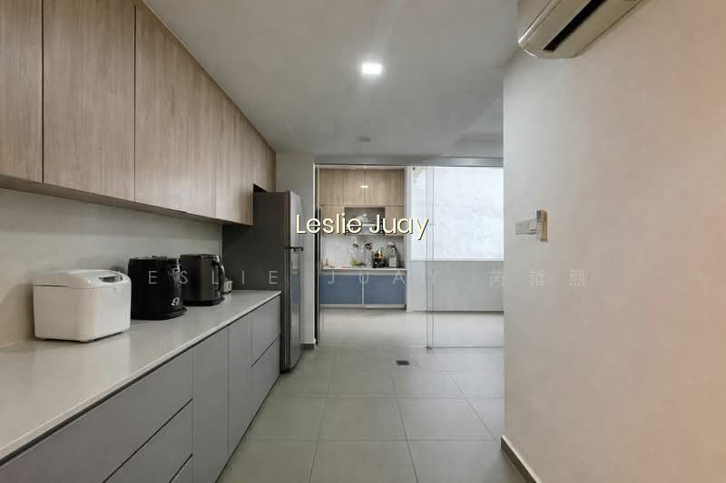 ⭐️⭐️LANDED7772@ RENOVATED 3STY INTER TERRACE IN MERA GARDEN photo 4