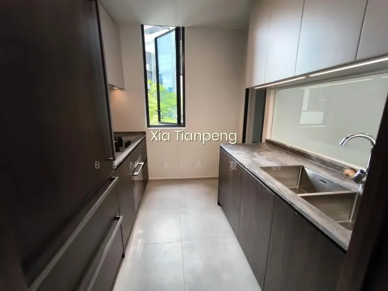 Leedon Green image 1 of 10