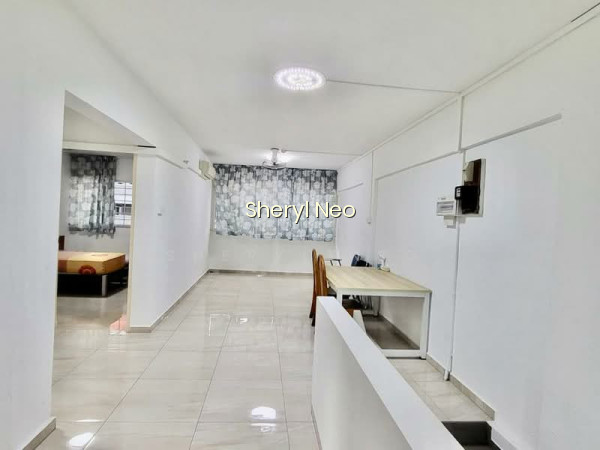 166 Bukit Batok West Avenue 8 image 1 of 10