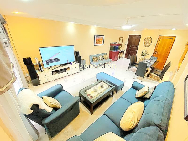 313 Sembawang Drive image 1 of 10