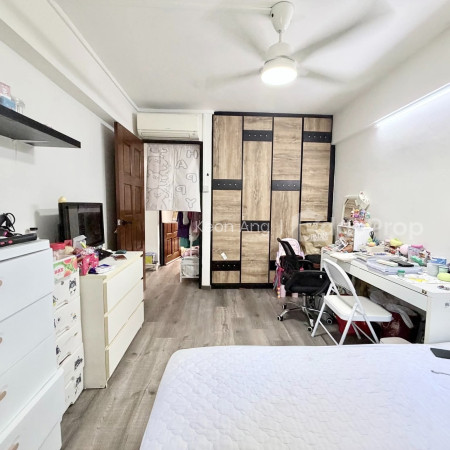 118 SERANGOON NORTH AVENUE 1