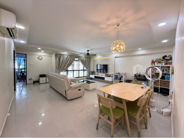 633 JURONG WEST STREET 65 photo 3