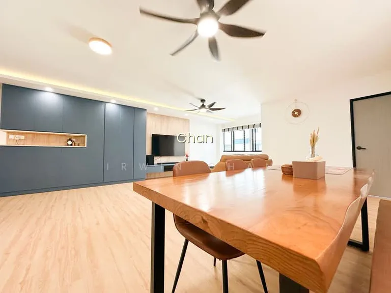 324B Sengkang East Way image 1 of 10