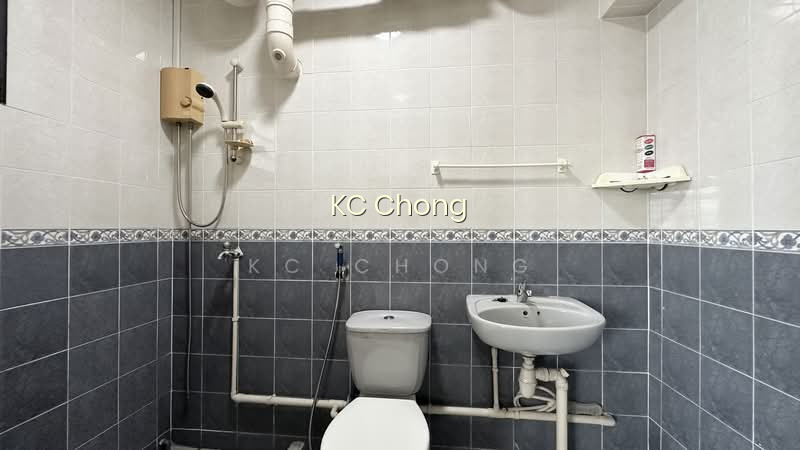 268C BOON LAY DRIVE photo 4