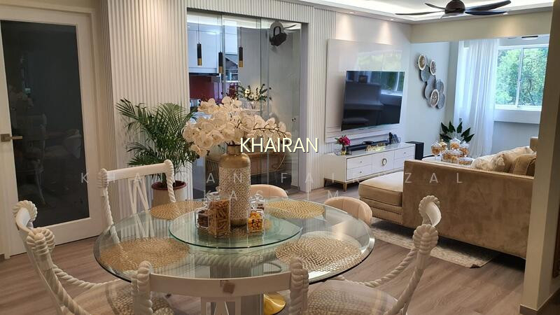 233 PASIR RIS DRIVE 4 image 1 of 10