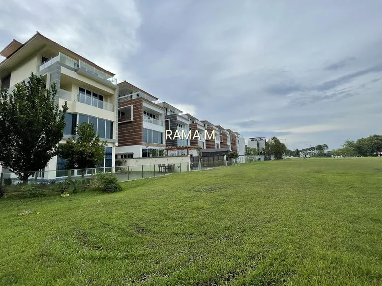D27 Modern 3.5 + Basement Storey Detached @ Wak Hassan, Sembawang Park, Seafront image 1 of 4