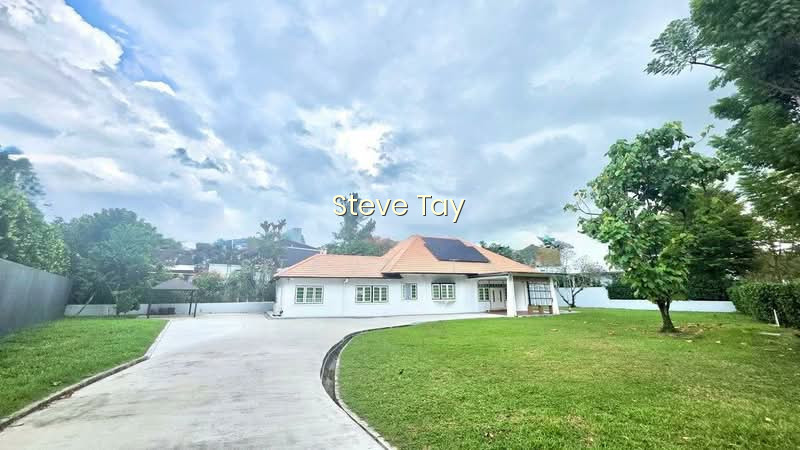 RARE: GREAT INVEST & REBUILD POTENTIAL | 50M FRONT, ELEVATED, 1KM ACS, SCGS, SJI. NEAR ORCHARD image 1 of 4