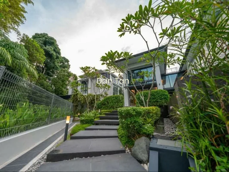 Gcba Stylish Modern Bungalow Mgs Henry Park image 1 of 10