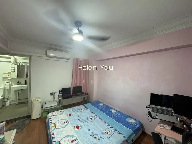 655 Jurong West Street 61 image 1 of 6