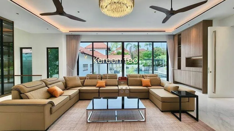 Newly Renovated 7 Bedroom GCB on Swettenham Road image 1 of 10