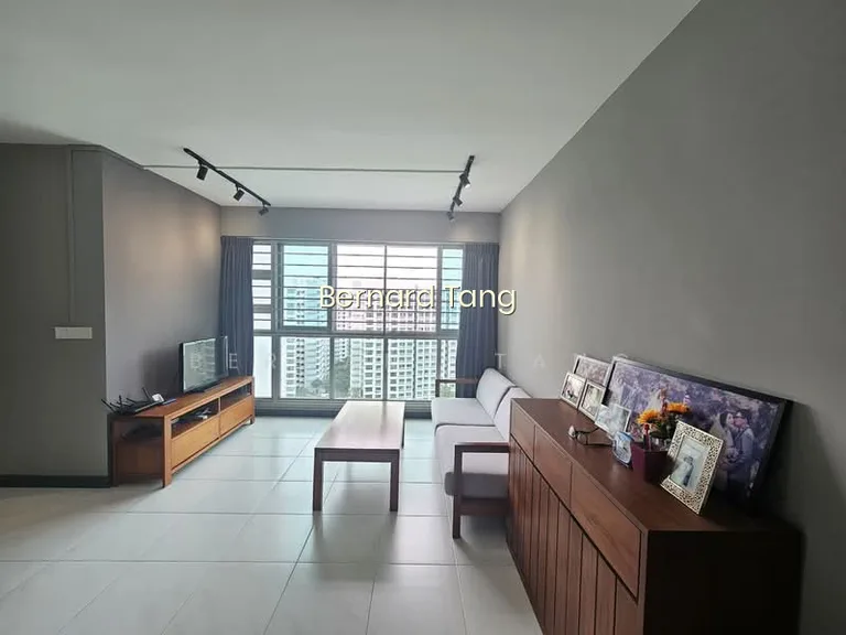 613C Punggol Drive image 1 of 10