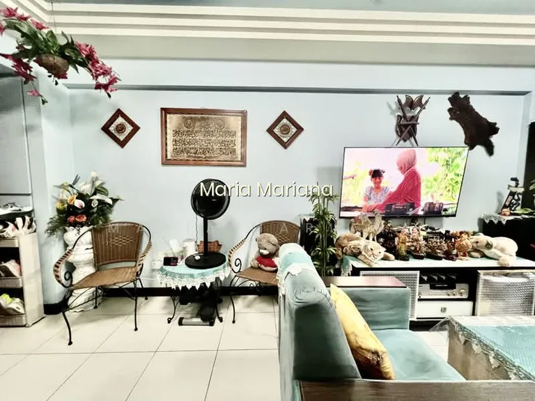 371 Jurong East Street 32 image 1 of 7