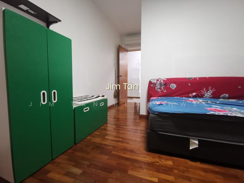 988B JURONG WEST STREET 93 image 1 of 4