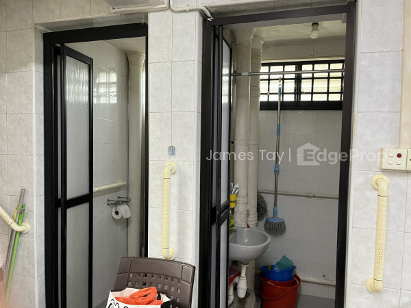 53 LORONG 5 TOA PAYOH photo 3