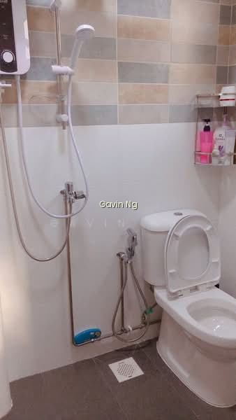 709 HOUGANG AVENUE 2 image 1 of 10