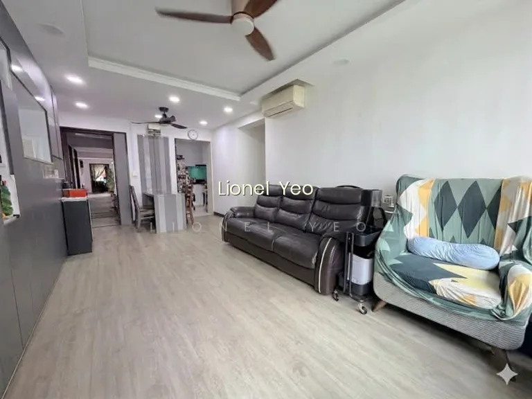 56 Teban Gardens Road image 1 of 7