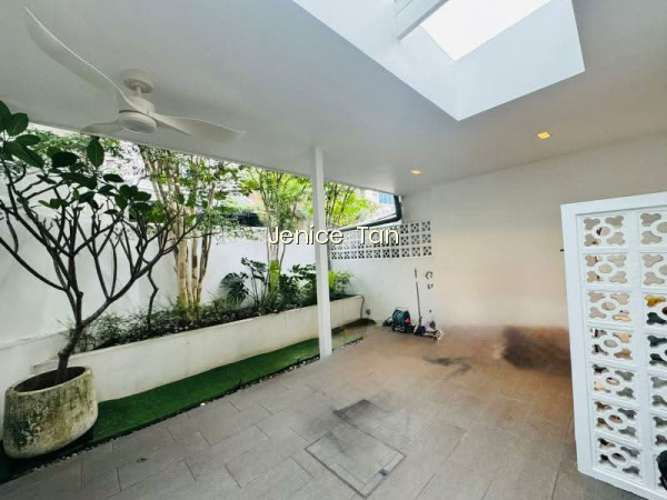 MODERN CORNER TERRACE IN D15 | WALK TO MRT | STYLISH LIVING AT $5.68M photo 4