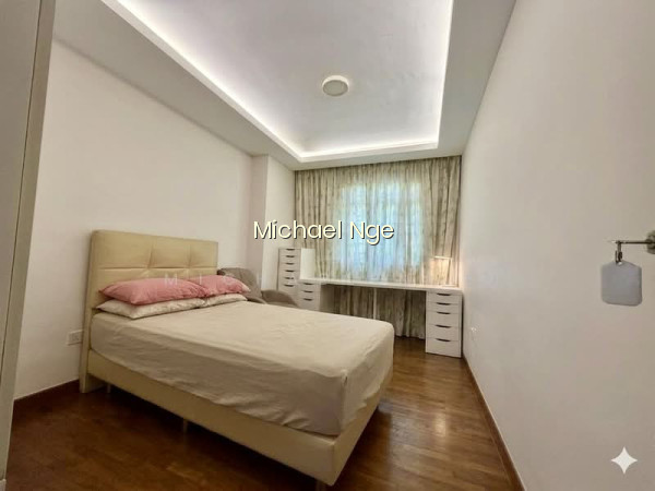 297 PUNGGOL CENTRAL photo 5