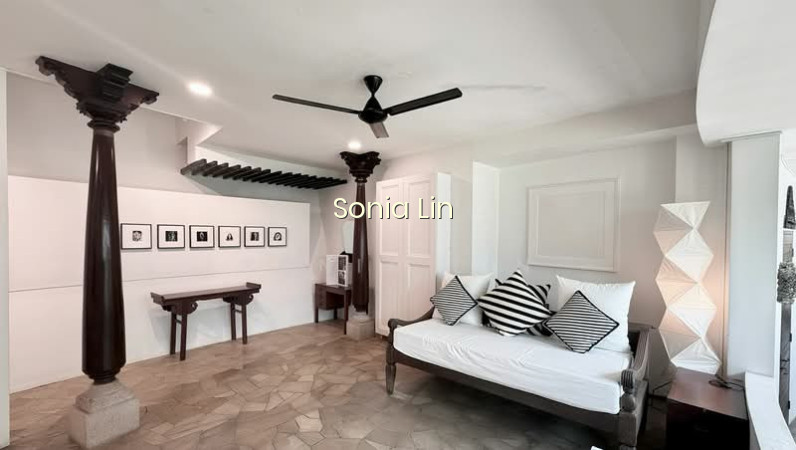 CHEAP GCB SELLING BELOW BANK VALUE AT BRIZAY PARK photo 3