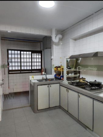 880 WOODLANDS STREET 82 photo 2