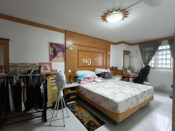 412 WOODLANDS STREET 41 photo 6