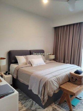 WHITLEY RESIDENCE photo 5