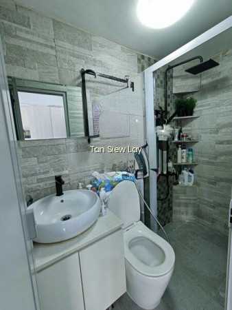 MACPHERSON GARDEN ESTATE photo 3
