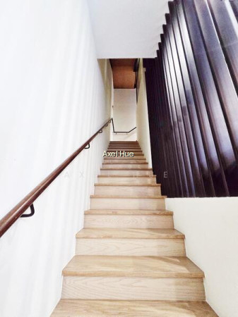 PARKWOOD COLLECTION 7