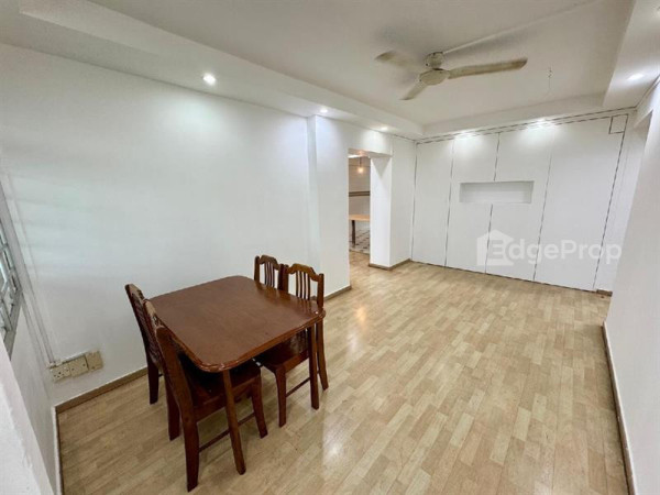 821 WOODLANDS STREET 82 photo 2