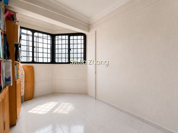 103 JURONG EAST STREET 13 photo 3
