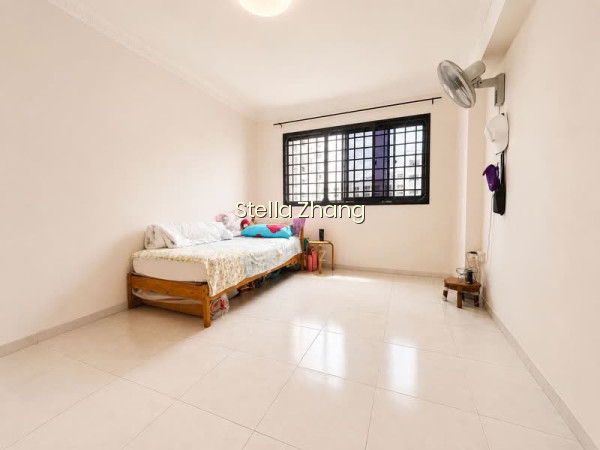 103 JURONG EAST STREET 13 photo 4