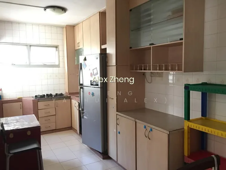 479 Sembawang Drive image 1 of 10