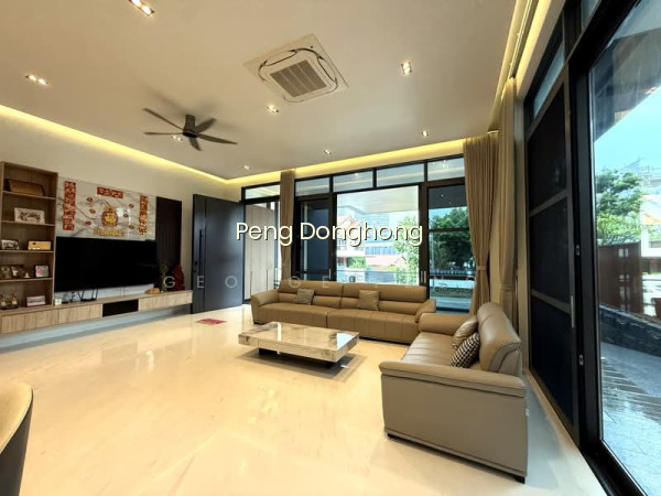 SEMBAWANG HILLS ESTATE photo 5