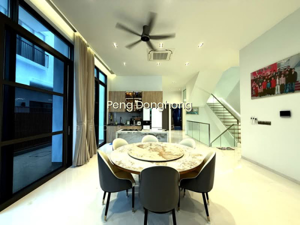 SEMBAWANG HILLS ESTATE photo 6