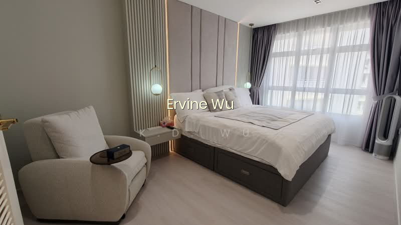 874D TAMPINES STREET 85 photo 4