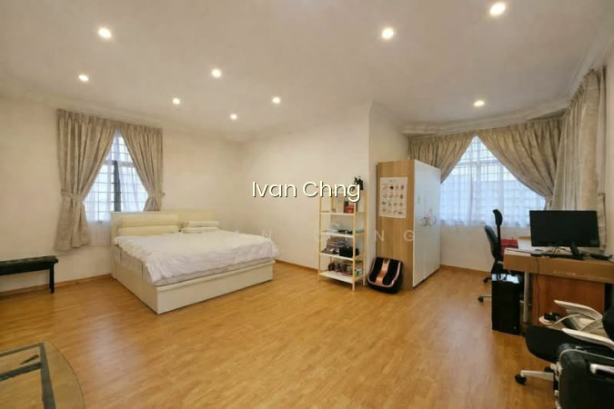 ⭐️⭐️LANDED7772@ FREEHOLD DETACHED 5BR BIG LAND 5MIN KEMBANGAN MRT D14 photo 4