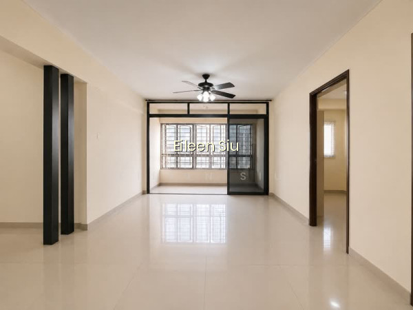 504A MONTREAL DRIVE photo 5