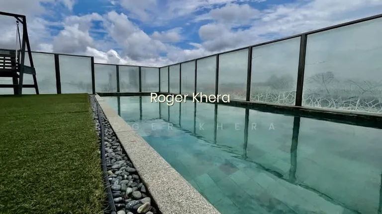 Robin Residences image 1 of 10