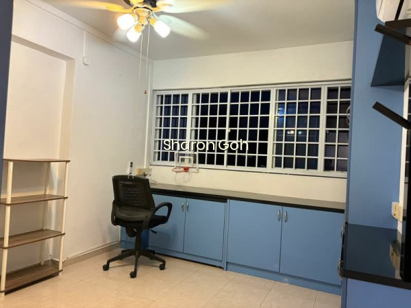 725 ANG MO KIO AVENUE 6 photo 2