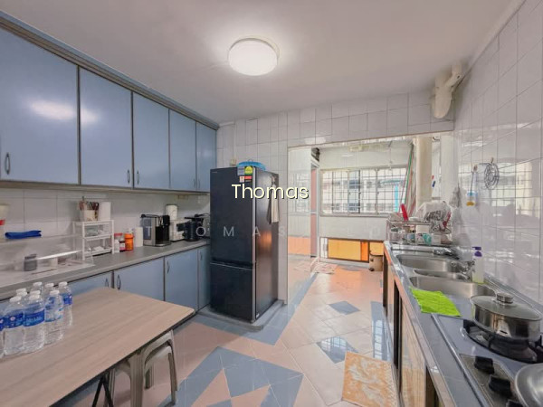 427 WOODLANDS STREET 41 photo 3