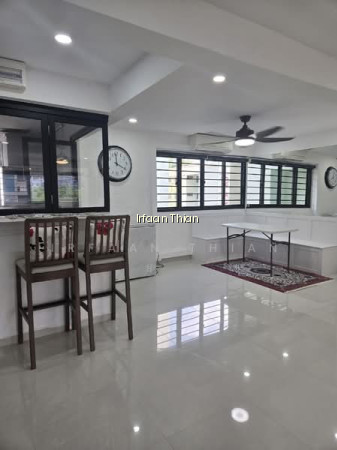 212 YISHUN STREET 21 photo 2