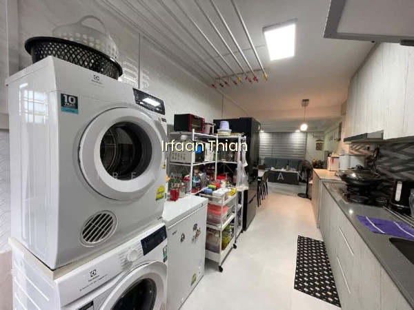 131 BEDOK RESERVOIR ROAD photo 5