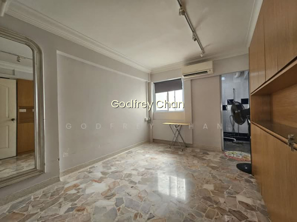 102 JURONG EAST STREET 13 photo 3