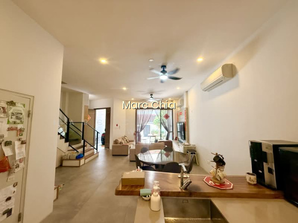 ALMOST NEW INTER FOR SALE - MOVE IN CONDITION photo 6