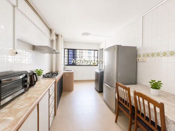 332 ANG MO KIO AVENUE 1 photo 3