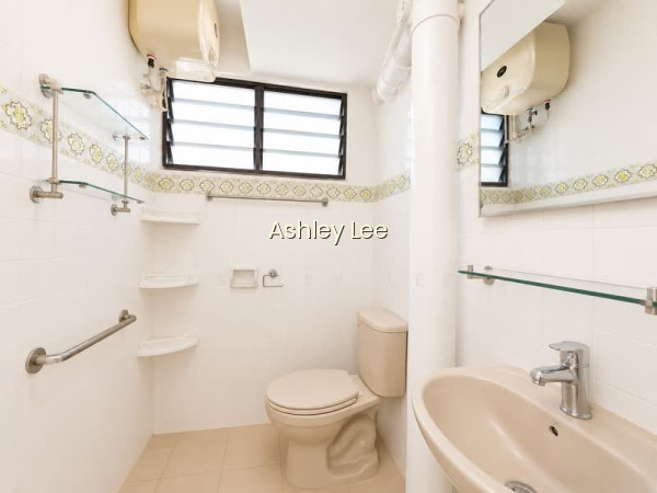 332 ANG MO KIO AVENUE 1 photo 4