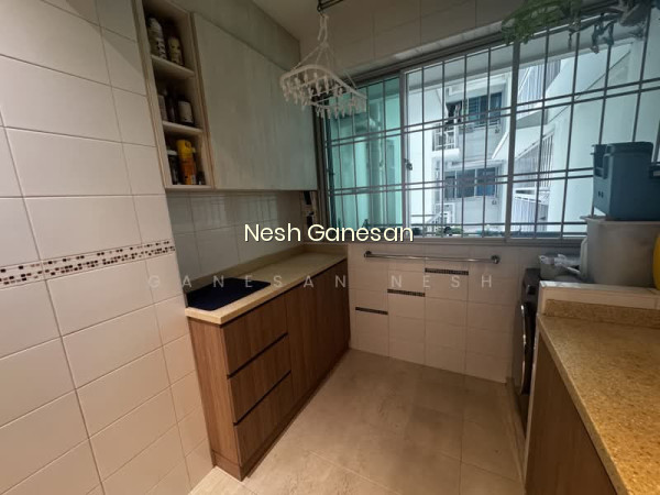 210A COMPASSVALE LANE photo 5