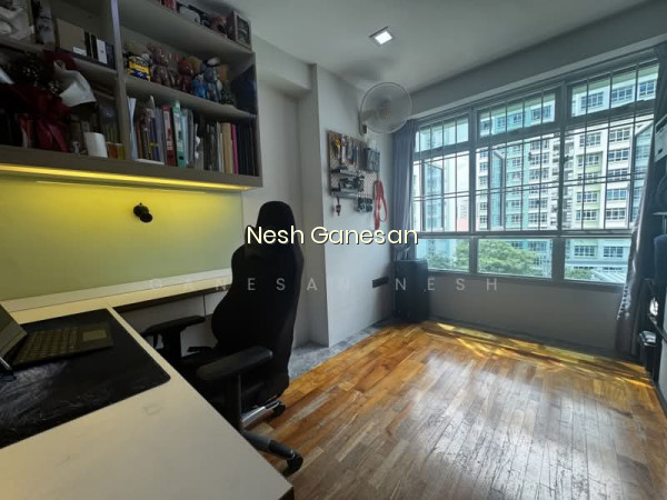 210A COMPASSVALE LANE photo 6
