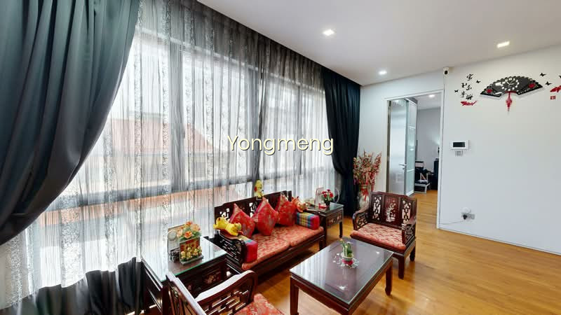FLOWER ROAD photo 5