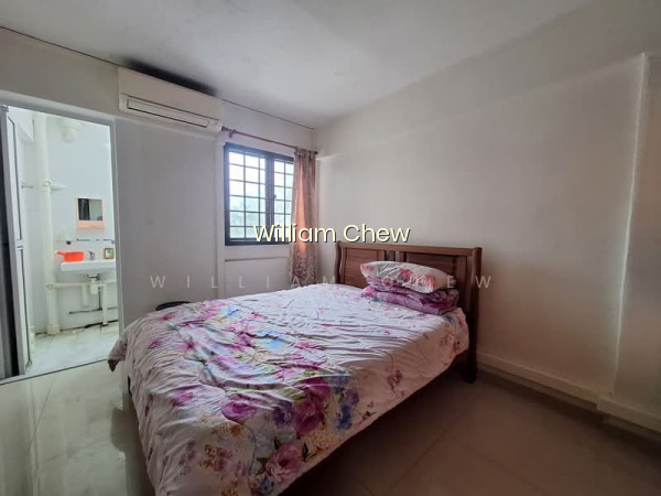 180 ANG MO KIO AVENUE 5